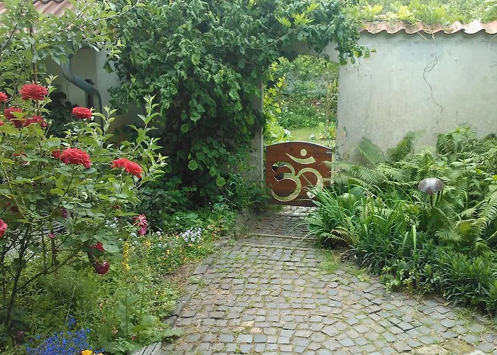 Kastanienhof Alvern 公寓 *